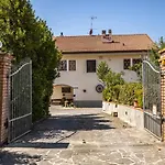 Sole House * Terricciola