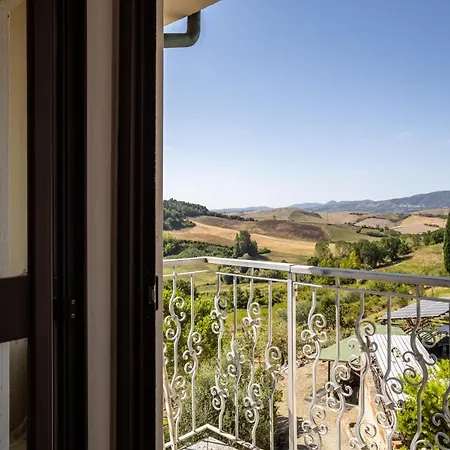 Sole House * Terricciola
